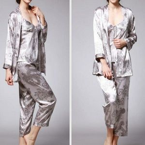 Gray 3 Pcs. Robe and Pajama Set